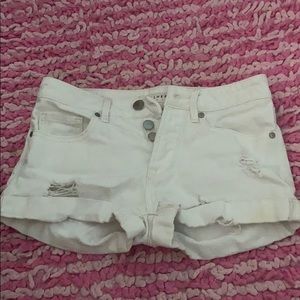 white jean shorts
